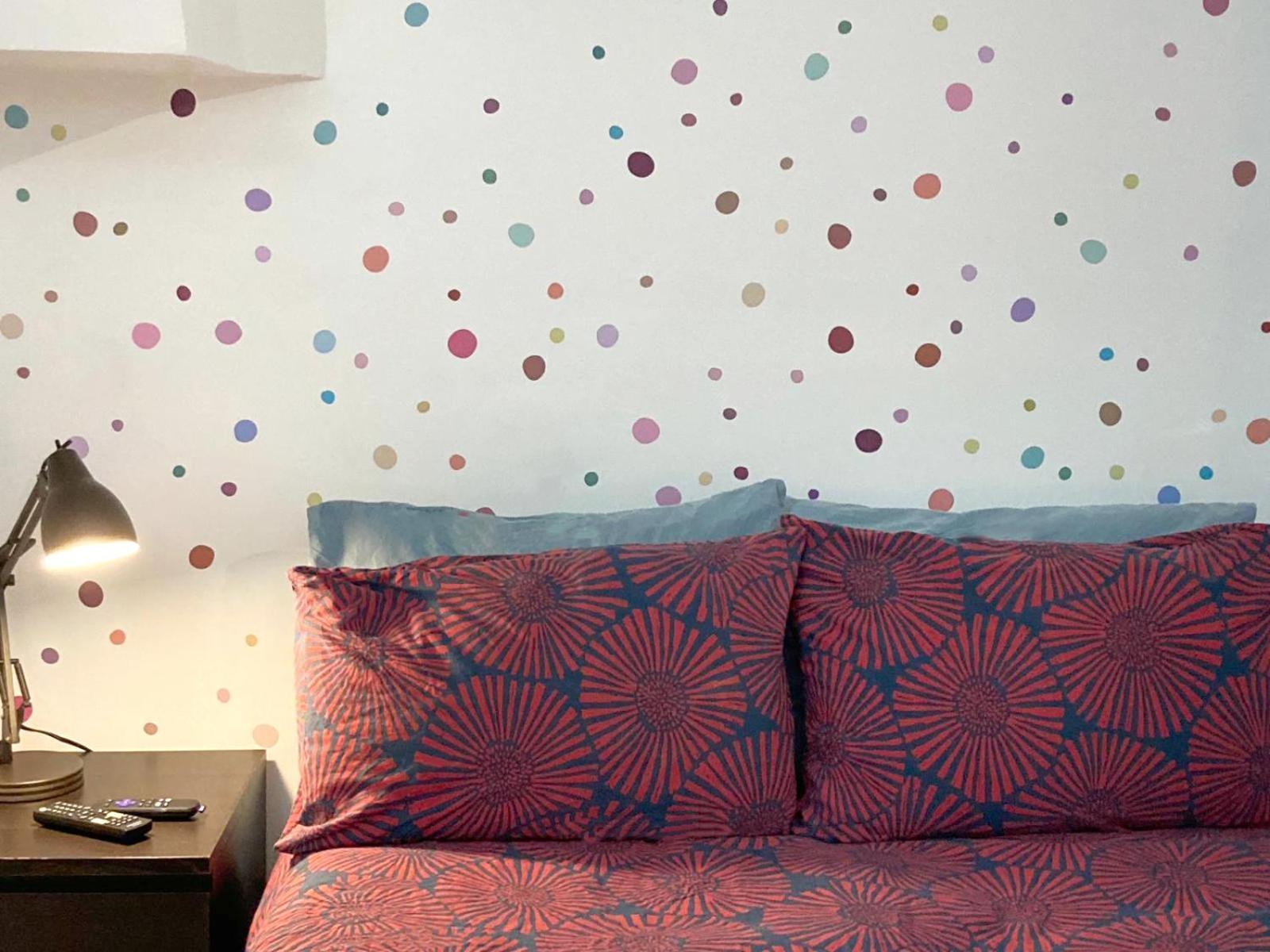 Apartament An Independent Beach Retreat Steps From The Lake And Right In The City Toronto Zewnętrze zdjęcie